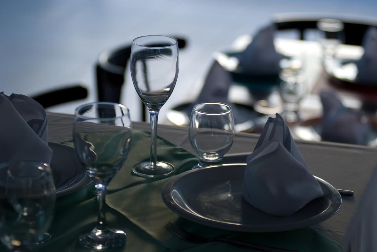 Oyo Hotel Arembepe Beach Hotel, Camacari 外观 照片