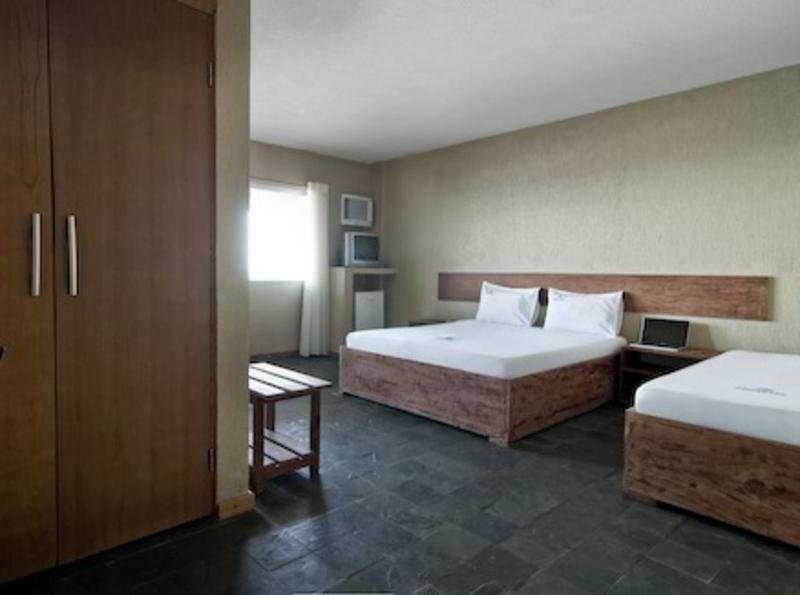 Oyo Hotel Arembepe Beach Hotel, Camacari 外观 照片